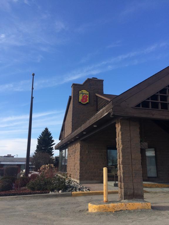 Hotel Super 8 By Wyndham On Sudbury