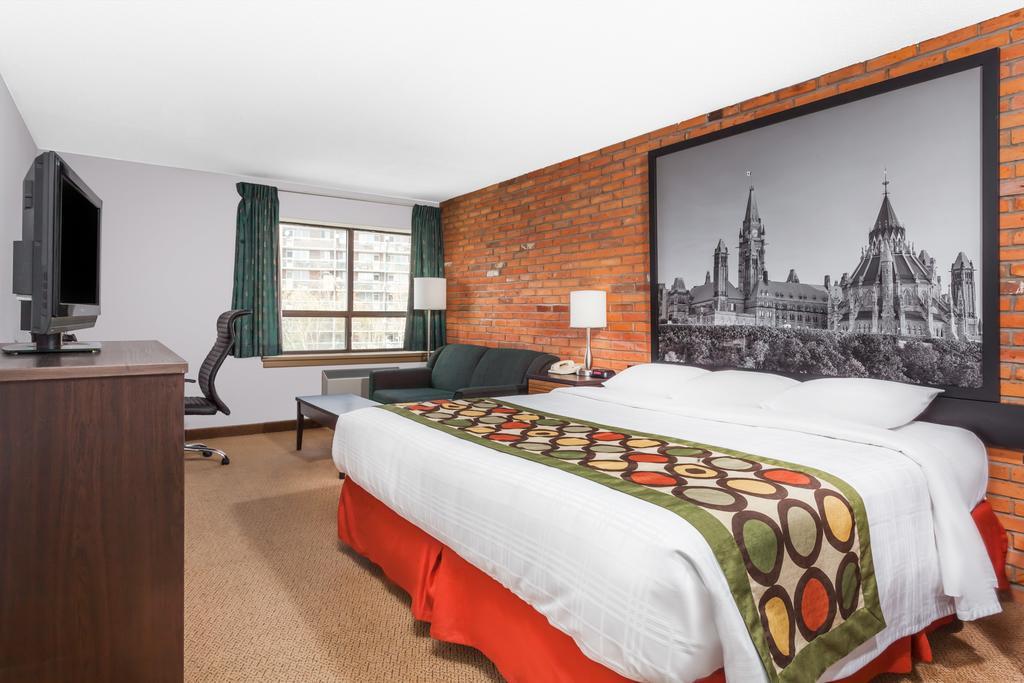 Super 8 By Wyndham On Hotel Sudbury
